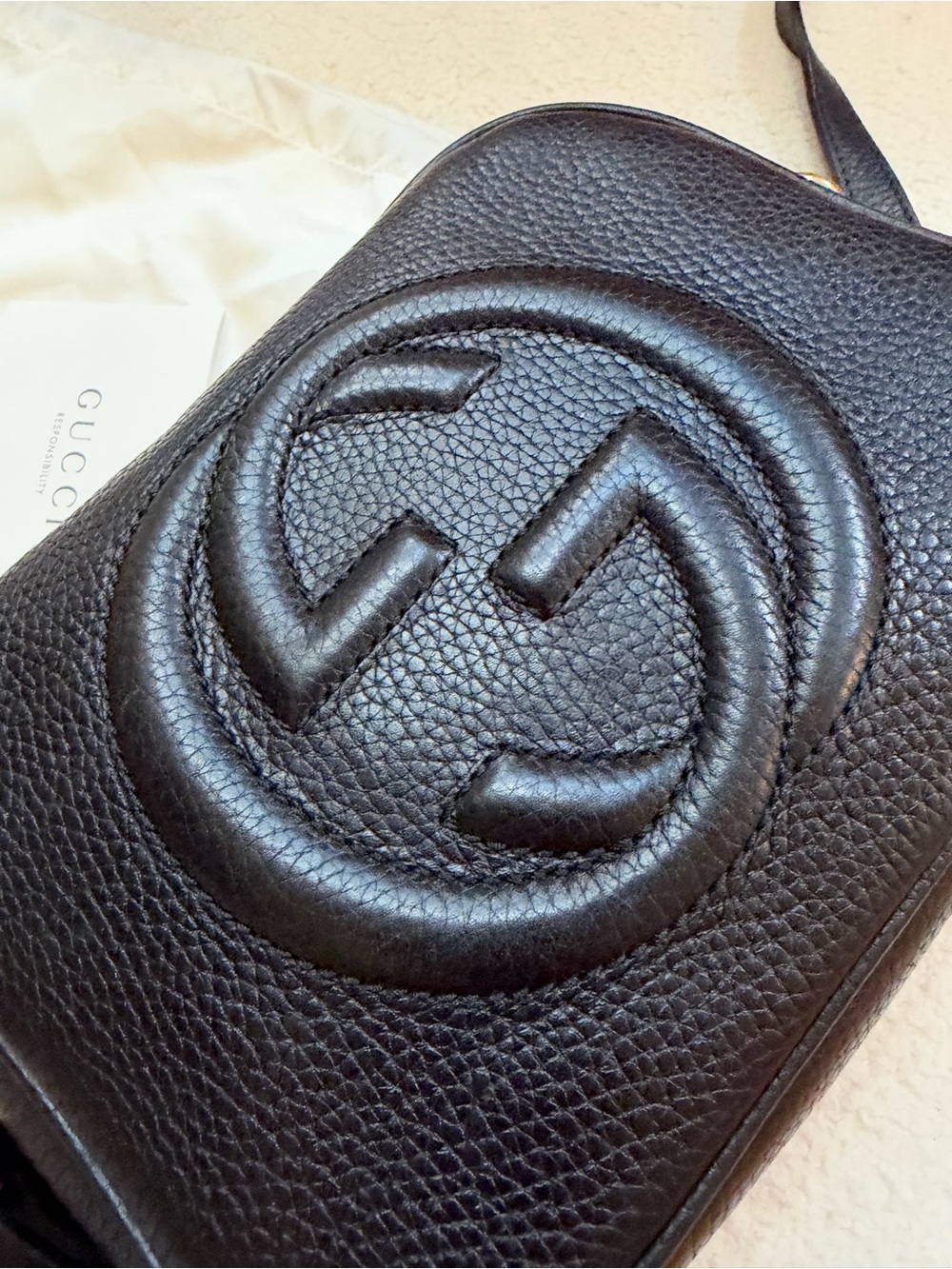 Gucci Soho Disco Black Leather Crossbody Bag - Picture 8 of 16